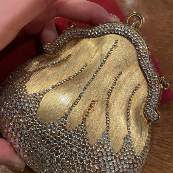 JUDITH LEIBER RARE “Chatelaine” Vintage Antique Gold Diamond Drop Shape Purse - Picture 6 of 13